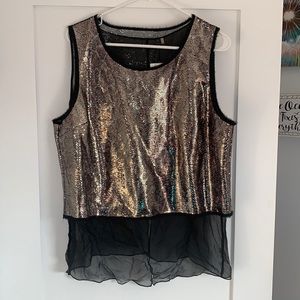 Ellie Tahari! Rare! Sequined burnout snakeskin!